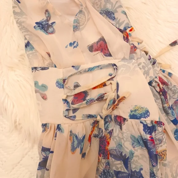 Whimsical Butterfly Dress - Picture 3 of 4